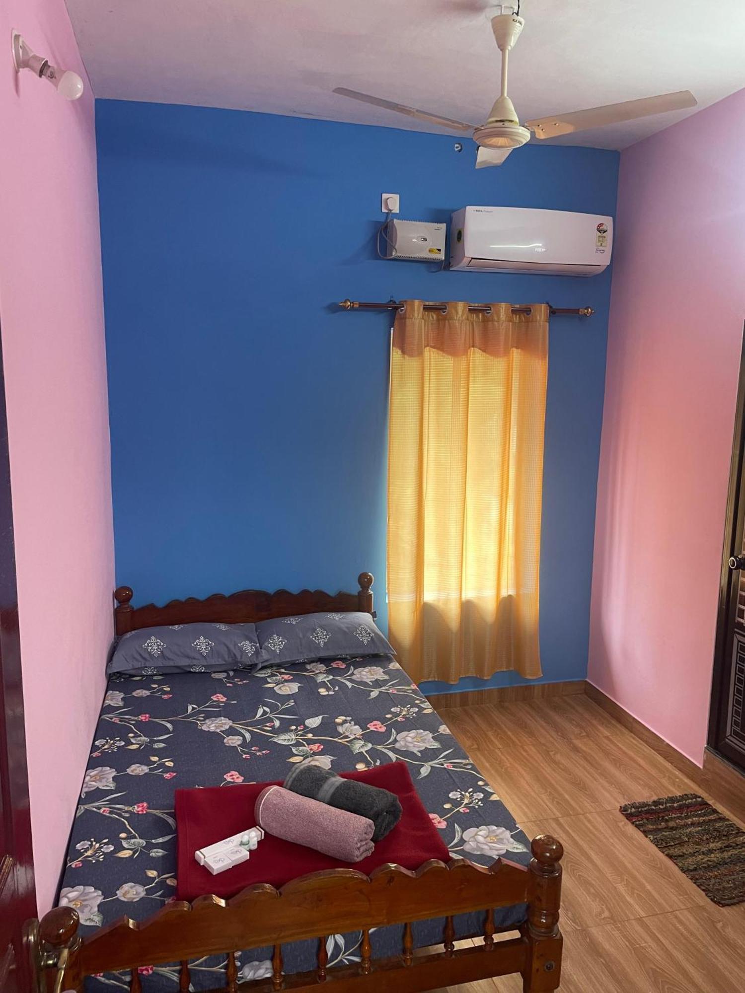 Hostelexp, Varkala - A Beach Town Hostel Eksteriør bilde